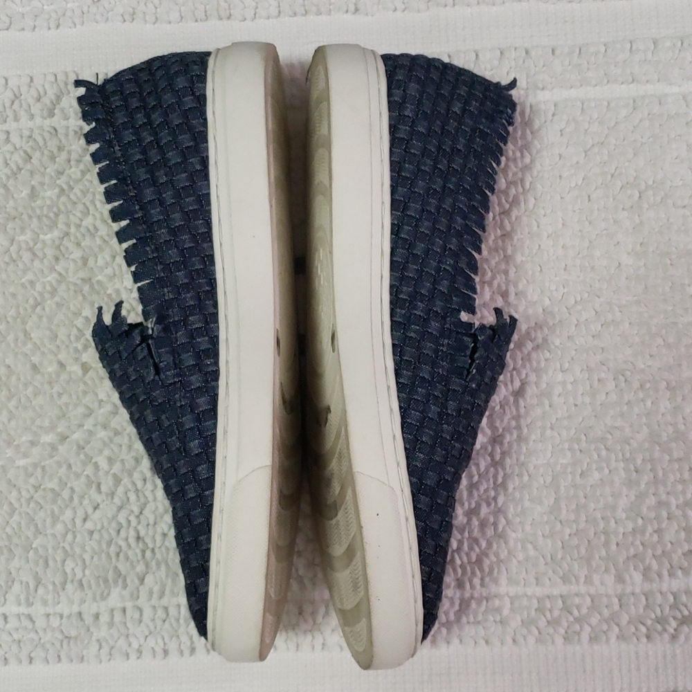 VINCE CAMUTO SNEAKERS - Picture 4 of 11